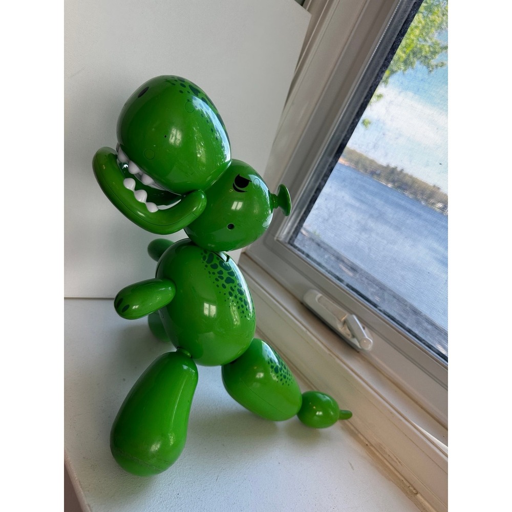 Squeakee the Balloon Dino Interactive green Dinosaur Pet Toy by Moose Toys
